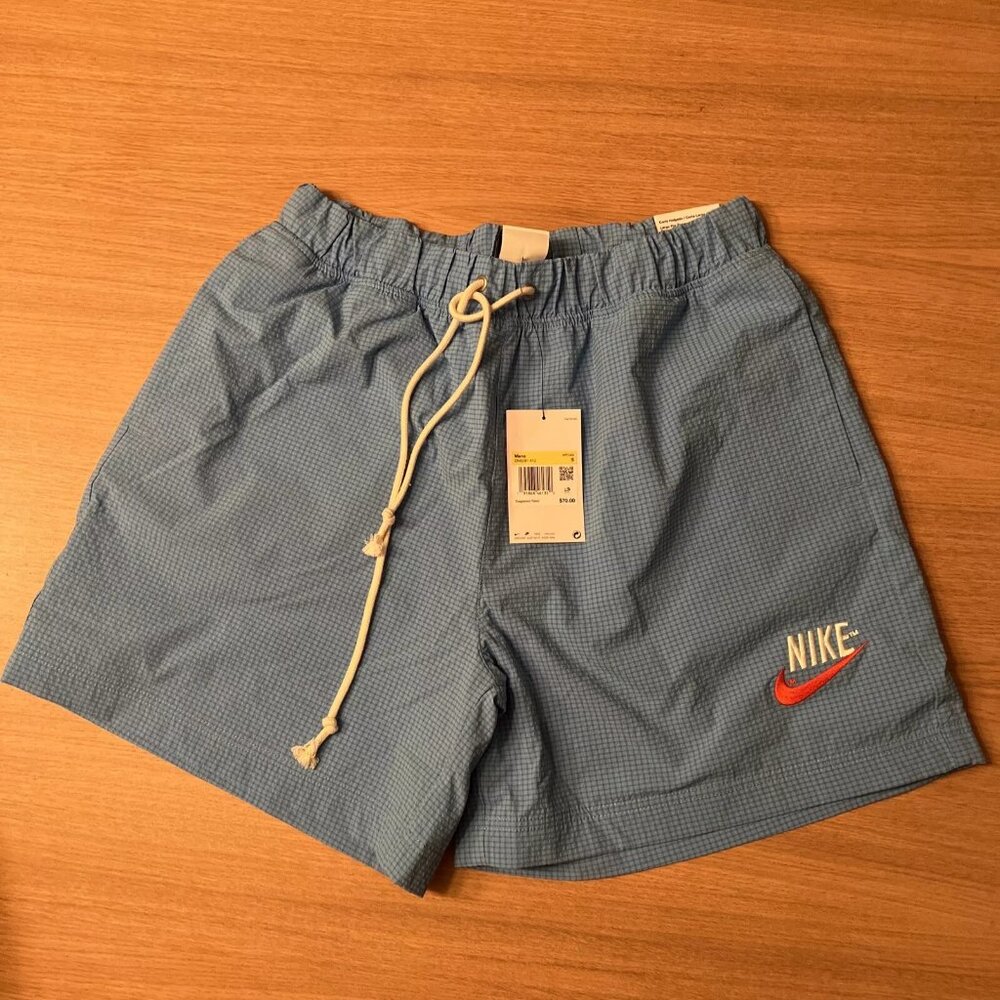 New Nike Training Men Nike DM5281412 Size Small Light blue With Tags Perfecto